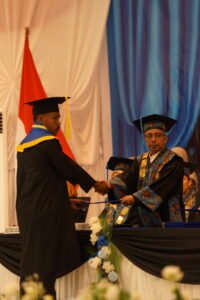 Wisuda XI Politeknik Negeri Fakfak 2025, Momentum Bersejarah Bagi Para Lulusan Polinef