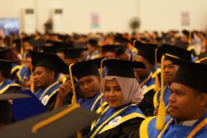 Wisuda XI Politeknik Negeri Fakfak 2025, Momentum Bersejarah Bagi Para Lulusan Polinef