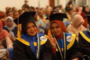 Wisuda XI Politeknik Negeri Fakfak 2025, Momentum Bersejarah Bagi Para Lulusan Polinef
