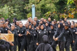 Politeknik Negeri Fakfak Gelar Pembinaan Rohani dan Jasmani untuk Mahasiswa Baru