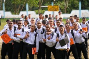 Politeknik Negeri Fakfak Gelar Pembinaan Rohani dan Jasmani untuk Mahasiswa Baru