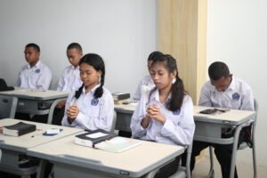 Politeknik Negeri Fakfak Gelar Pembinaan Rohani dan Jasmani untuk Mahasiswa Baru