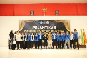 Politeknik Negeri Fakfak Kukuhkan Pengurus Organisasi Mahasiswa Periode 2025-2026