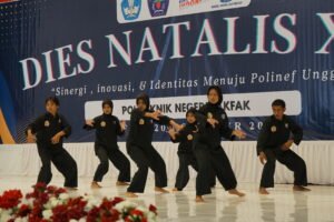 Politeknik Negeri Fakfak Peringati Dies Natalis ke-XIII Bersama Forkopimda dan UMKM