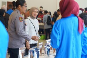 Politeknik Negeri Fakfak Peringati Dies Natalis ke-XIII Bersama Forkopimda dan UMKM