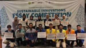 Mahasiswa Politeknik Negeri Fakfak Raih Medali Perunggu di Final Lomba Esai SINEC 2025