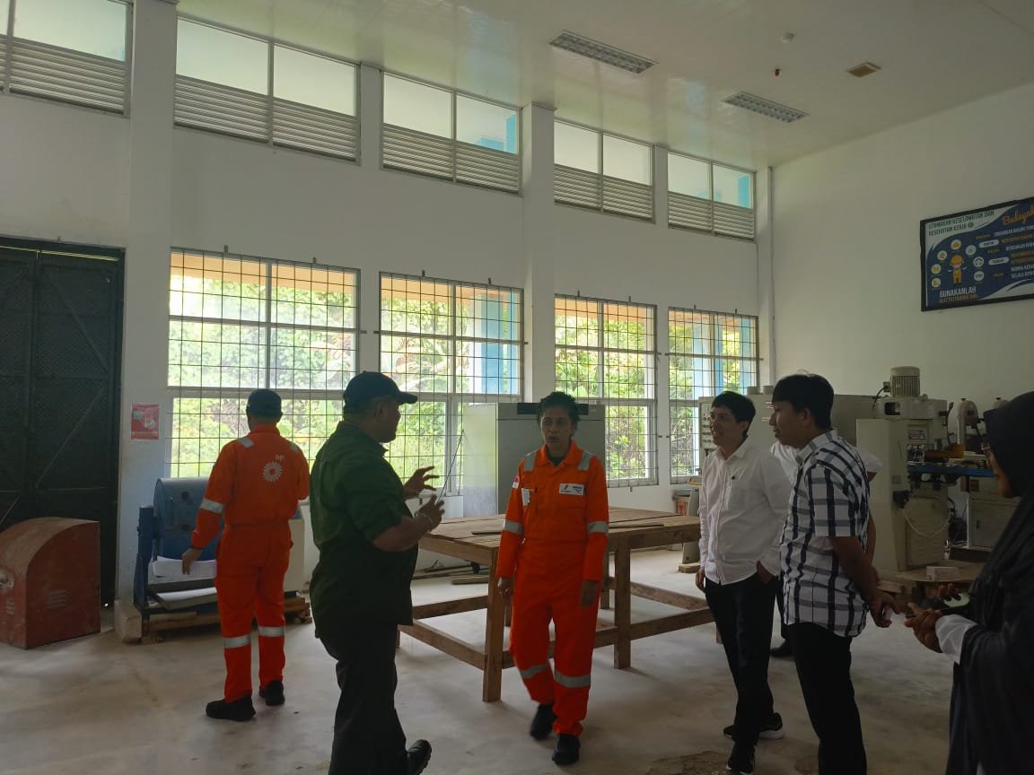 Politeknik Negeri Fakfak Sambut Kunjungan BP Berau Ltd. ke Seluruh Program Studi
