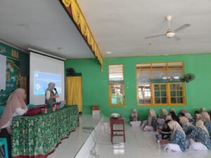 Kunjungi MAN Fakfak, Tim Sospro Polinef dapat Sambutan Baik Siswa-Siswi Magefa