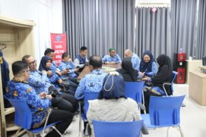 PPPK Politeknik Negeri Fakfak Lakukan Penandatanganan Perpanjangan SK di Gedung Ketahanan Pala