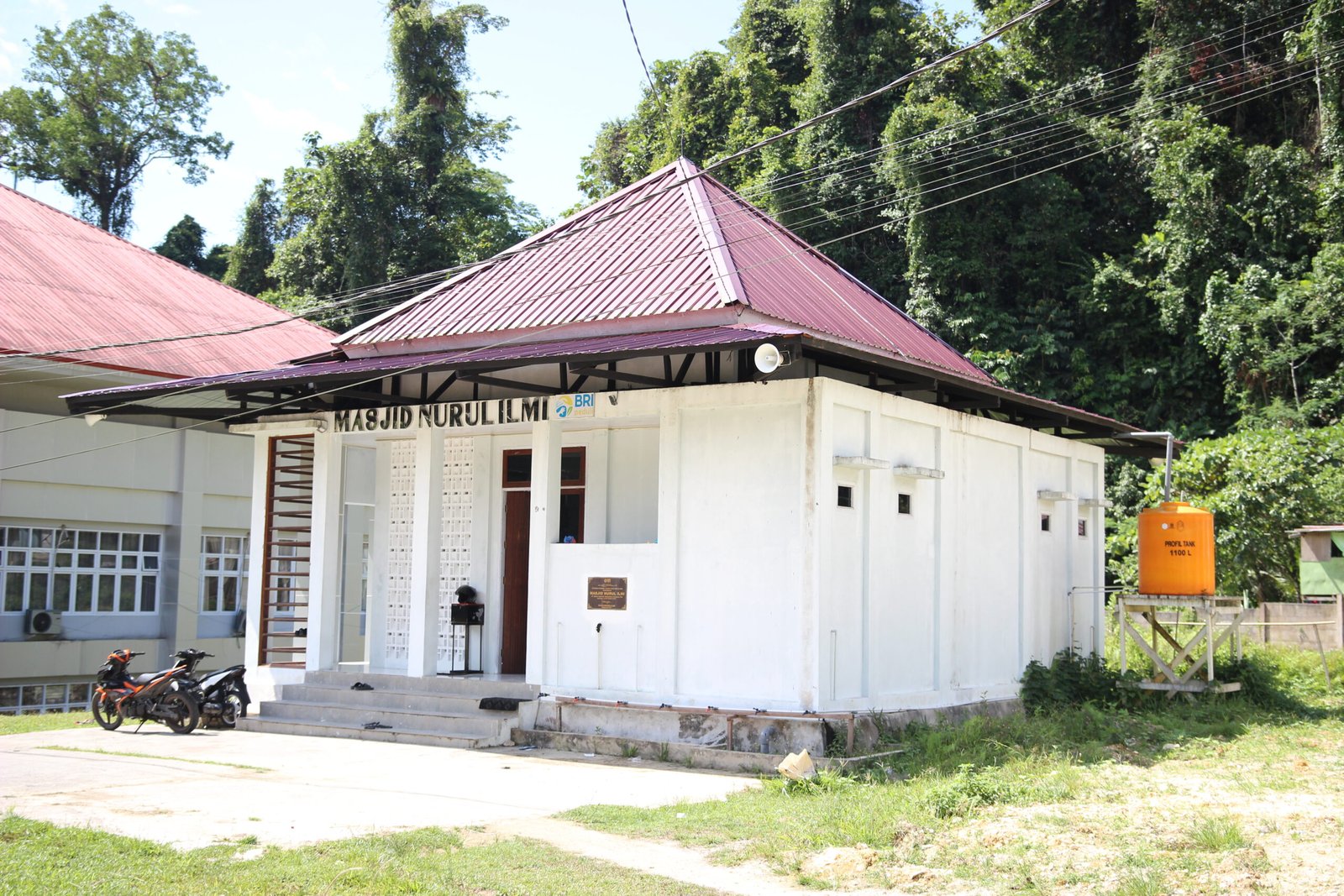 Masjid Nurul Ilmi, Wadah Sivitas Akademika Meraih Pahala di Kampus Politeknik Negeri Fakfak