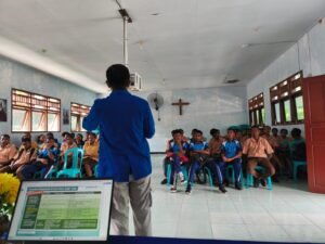 Infomasikan SNPMB2026, Tim Sospro Polinef 2026 Kunjungi Sekolah Menengah Atas dan Kejuruan di Fakfak