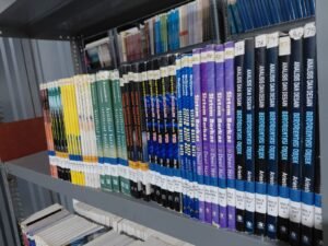 Perpustakaan Politeknik Negeri Fakfak Miliki 1000 Koleksi Buku, Ke Depan akan Kembangkan Perpustakaan Digital