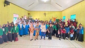 Tim Sospro Polinef Gelar Sosialisasi Penerimaan Mahasiswa Baru 2026 di Kaimana