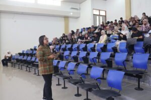 Polinef Dukung Literasi Keuangan, OJK Edukasi Mahasiswa Waspada Aktivitas Keuangan Ilegal