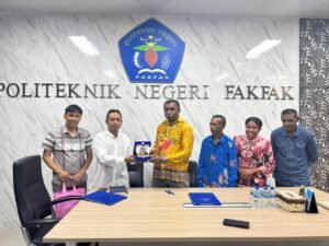 Perkuat Sinergi Pendidikan di Papua Barat, Polinef dan STKIP Nuuwar Fakfak Resmi Jalin Kerja Sama