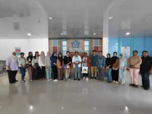 Polinef Sambut Program Bantuan Dana Pendidikan Mahasiswa Akhir dari Pemprov Papua Barat