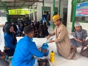 Kolaborasi Organisasi Mahasiswa Polinef Dorong Ketahanan Pangan di Pesantren Dar Al-Salam Fakfak