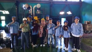 Mahasiswa Teknik Listrik POLINEF Pelajari Sistem Kelistrikan di PLTD Kebun Kapas Fakfak