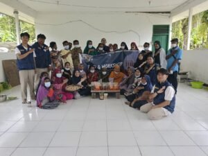 pelatihan pembuatan manisan pala basah, manisan pala kering, dan sambal pala