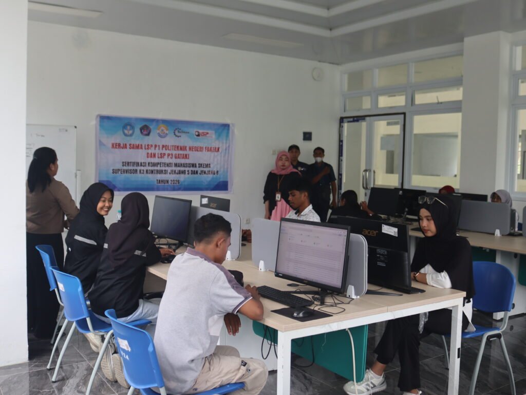 Ujikom K3 Konstruksi Polinef Digelar Tiga Gelombang, Libatkan Mahasiswa Tiga Program Studi
