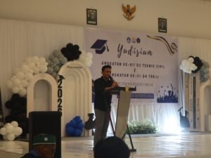 Dua Angkatan, Satu Langkah Menuju Dunia Profesional: Polinef Lepas Lulusan Teknik Sipil dan TRKJJ